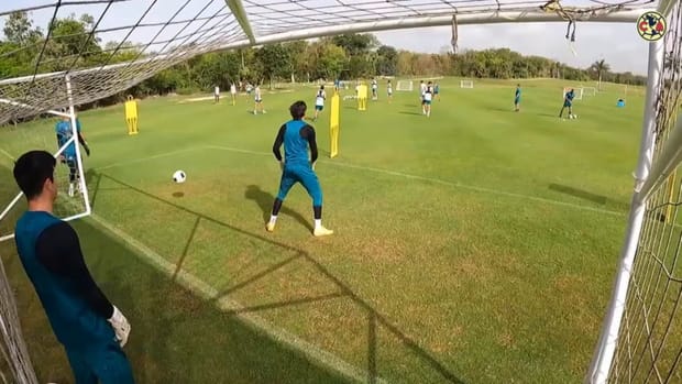 América work in shooting drills before 2022 Apertura